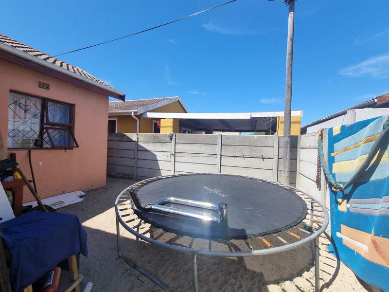 To Let 2 Bedroom Property for Rent in Highbury Western Cape